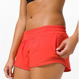 Lululemon Hotty Hot Low-Rise Short
